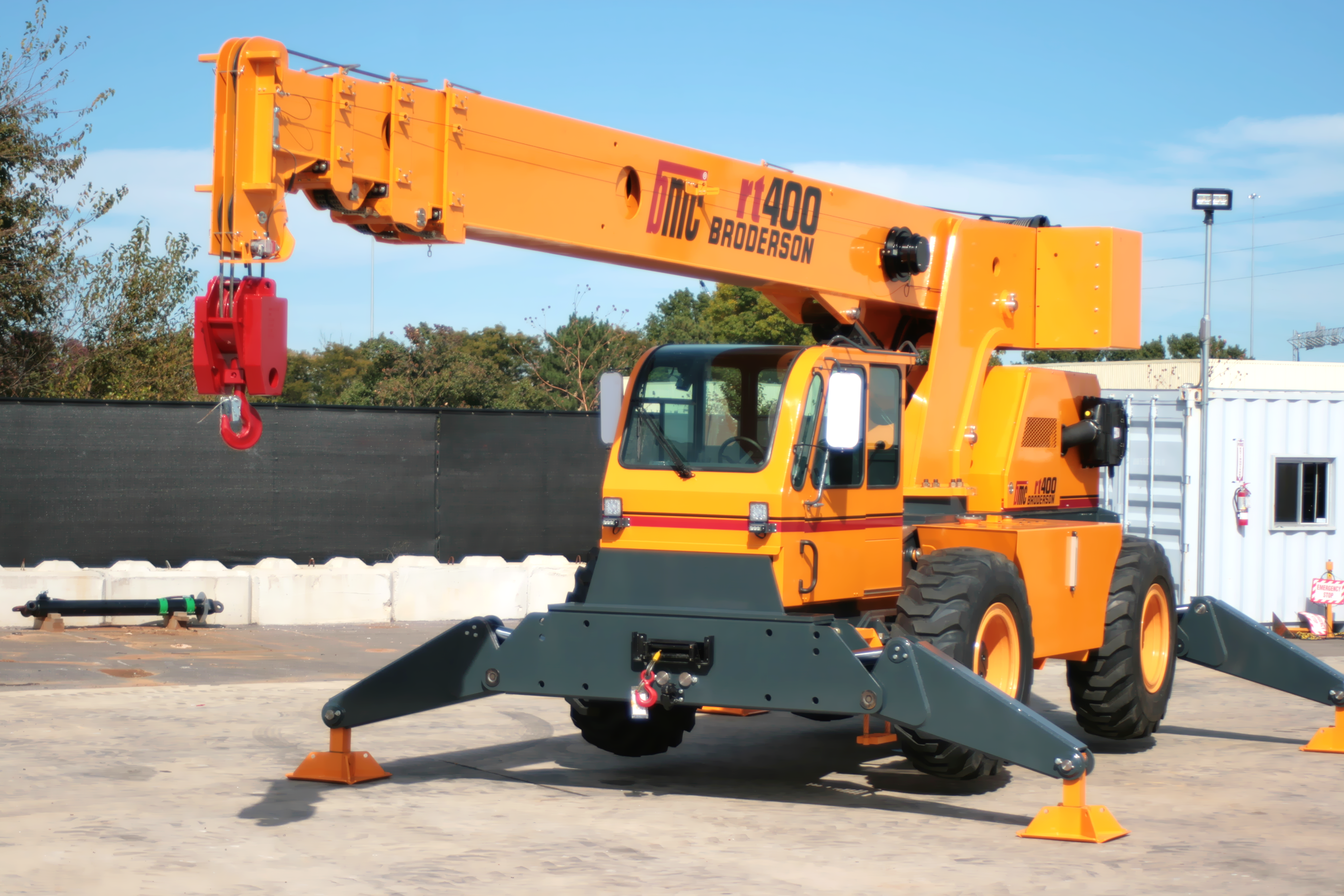 https://smequipment.com/equipment-sales/cranes/rough-terrain-cranes