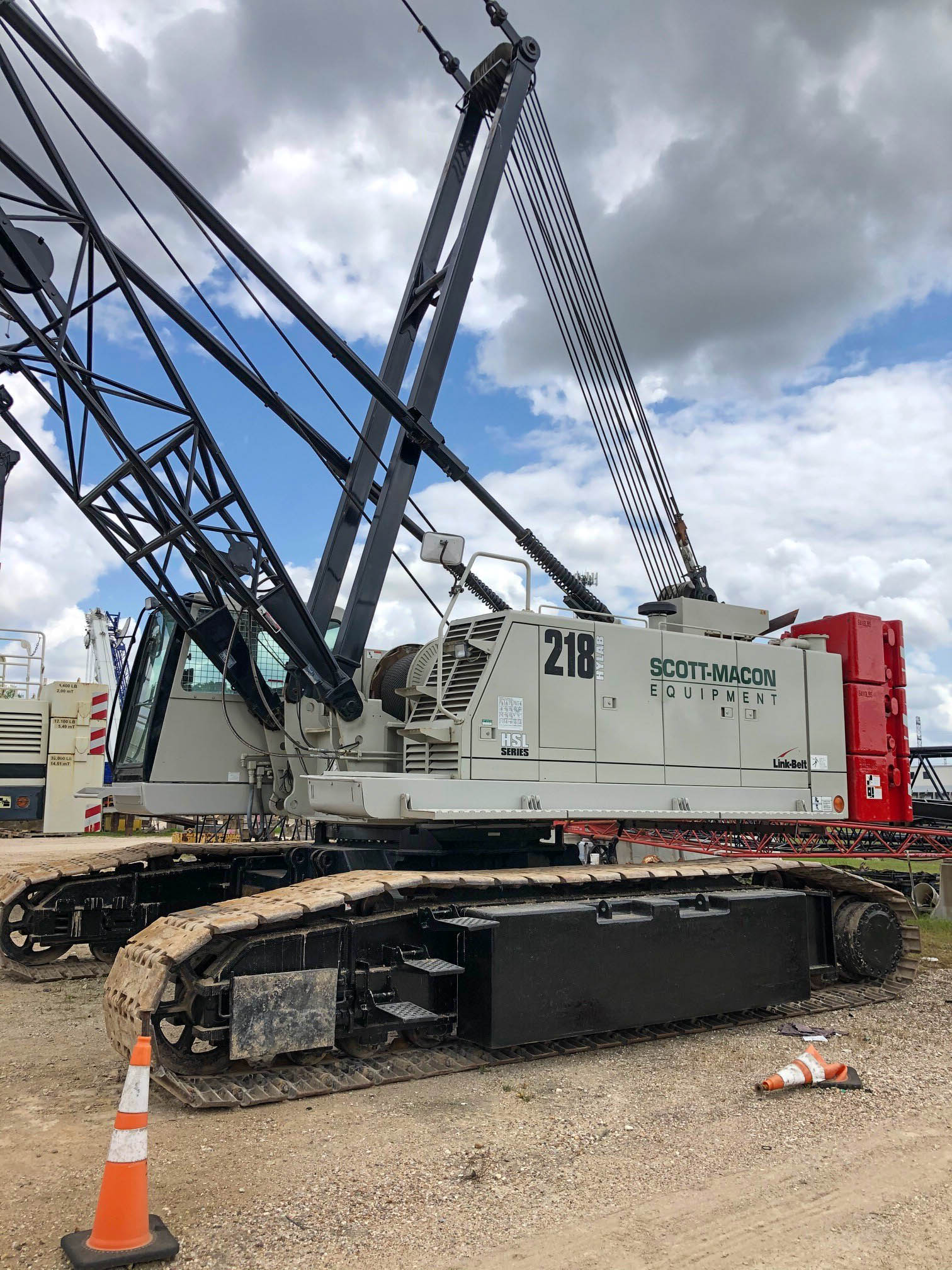 lattice boom crawler crane