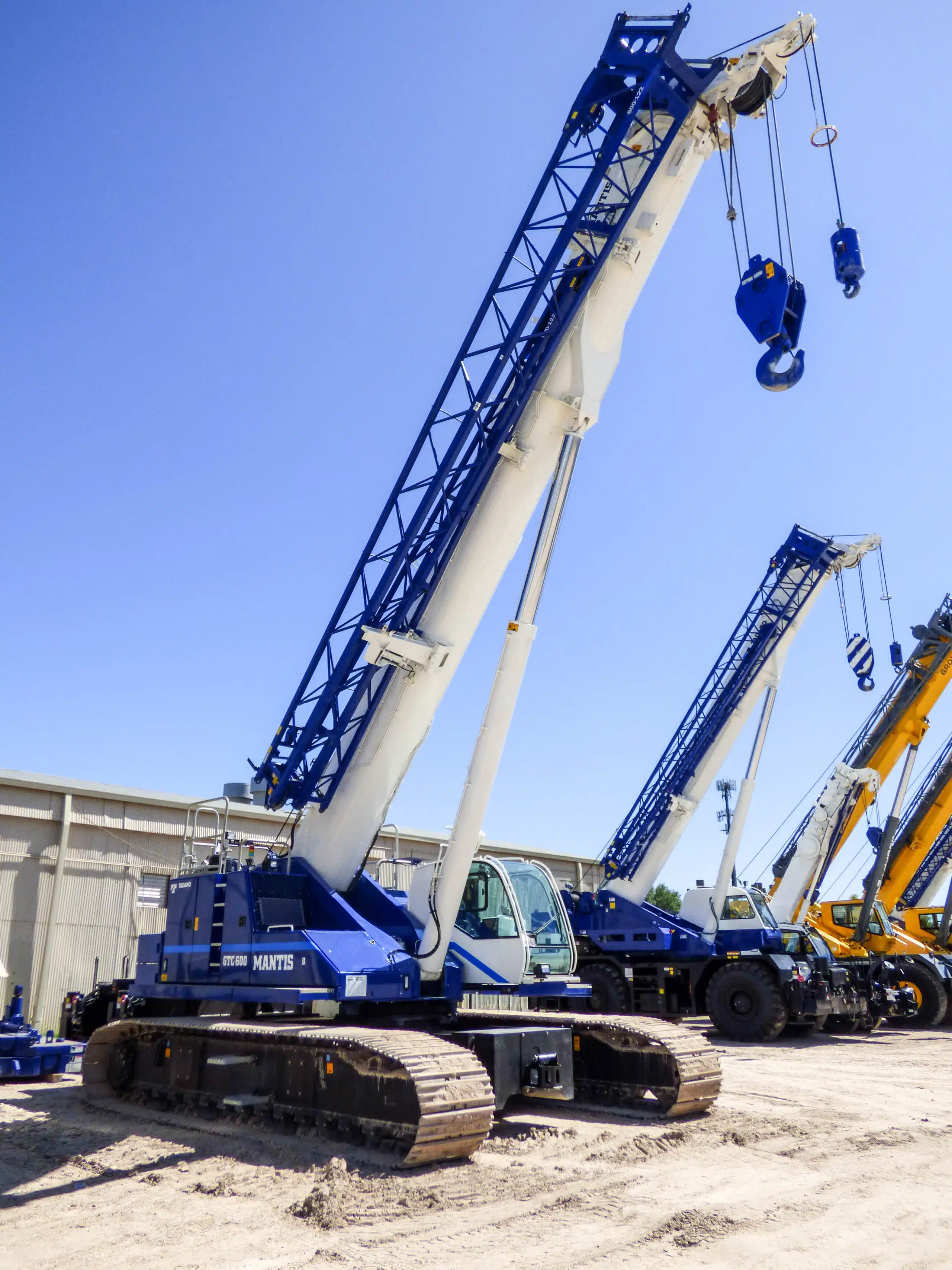 Crawler cranes have robust construction with tracks designed for lift and pick-and-carry work for large infrastructure projects in various terrains.