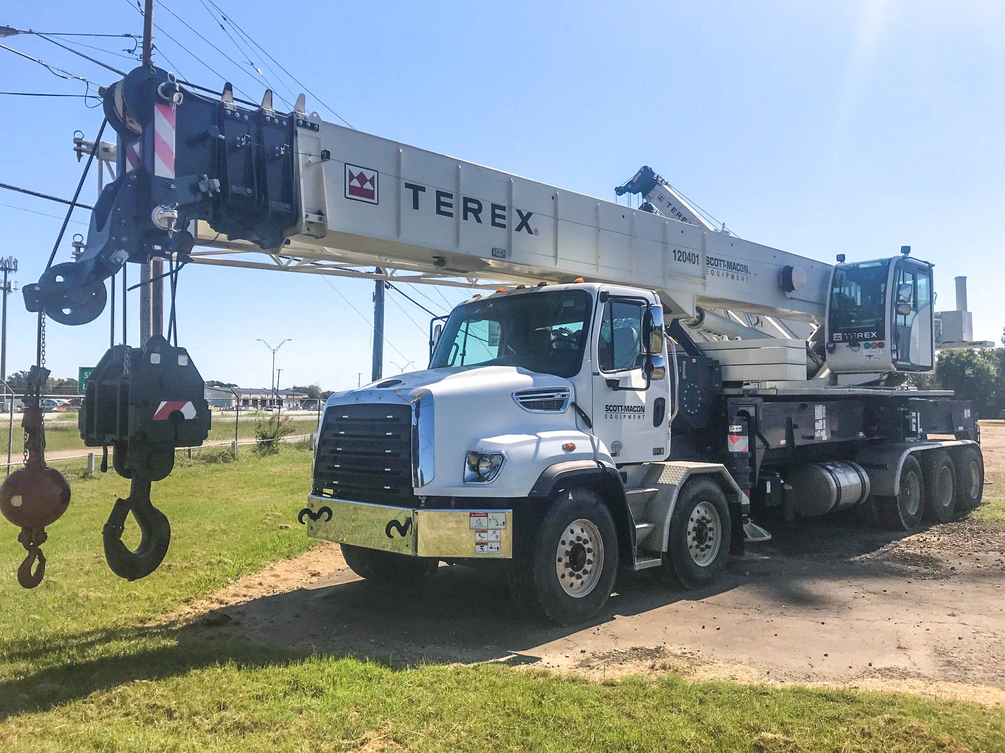 Terex Crossover 8000