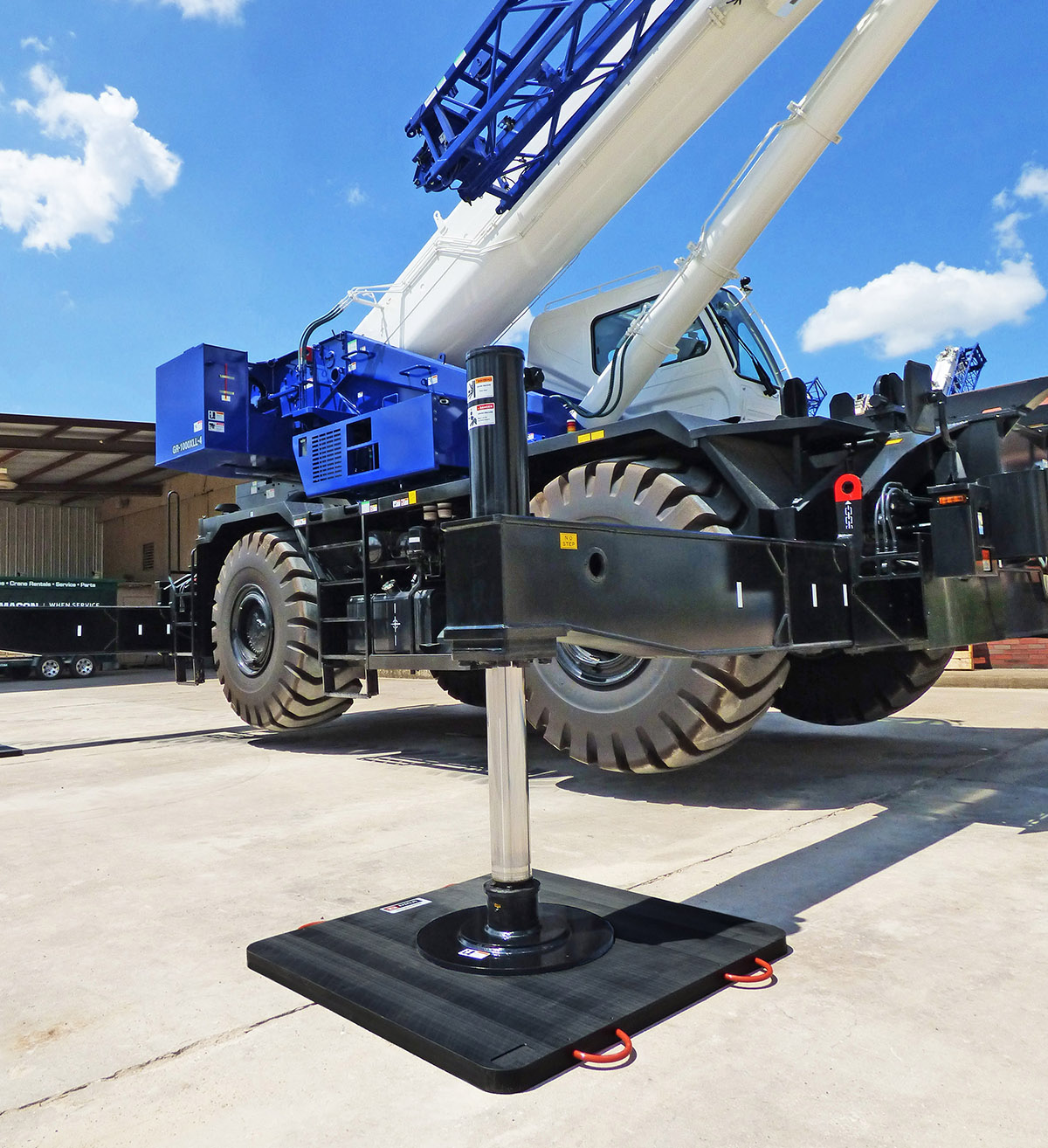 ScottMacon Equipment Now Stocks DICA Outrigger Pads ScottMacon